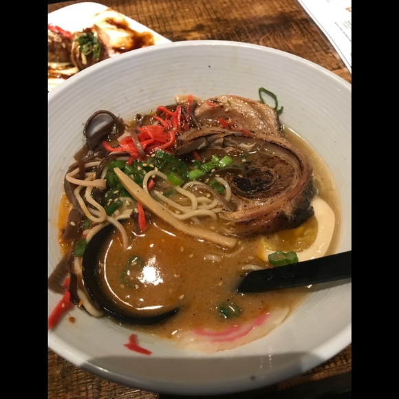 Meet your Posher, Katrina - Picture 7 of 8